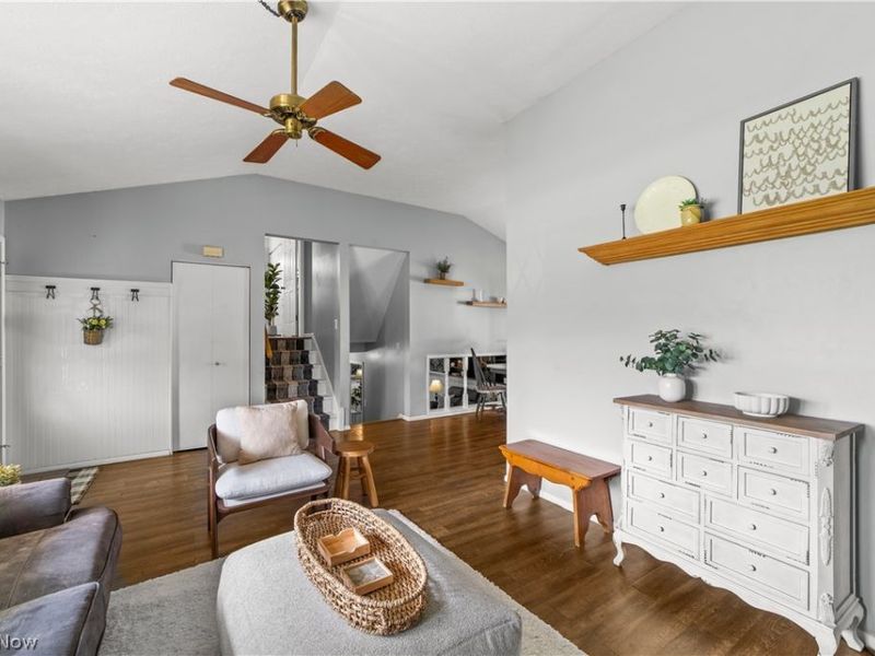 24282 Fairlawn Drive, North Olmsted, OH 44070 Photo 7