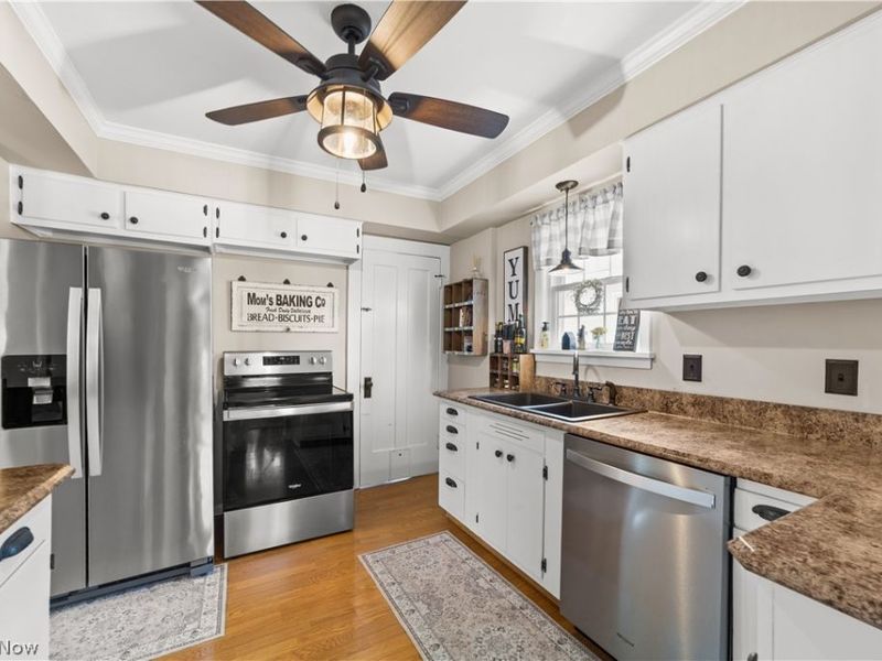 14610 Garfield Avenue, Lakewood, OH 44107 Photo 18