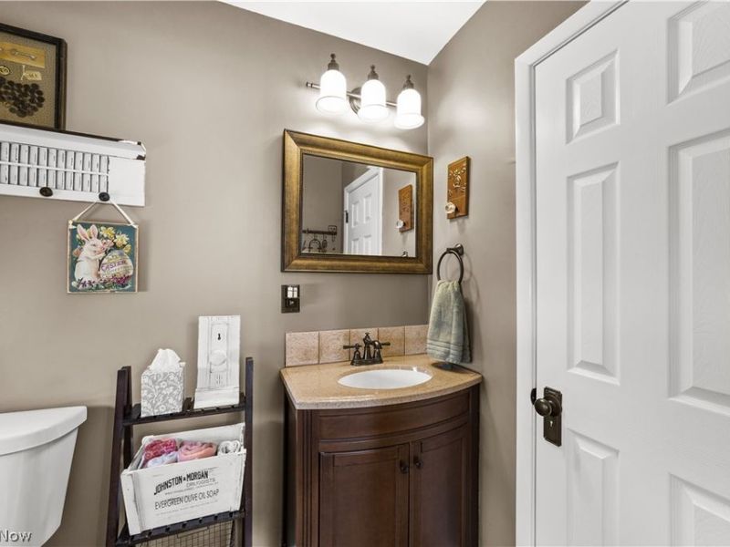 14610 Garfield Avenue, Lakewood, OH 44107 Photo 21