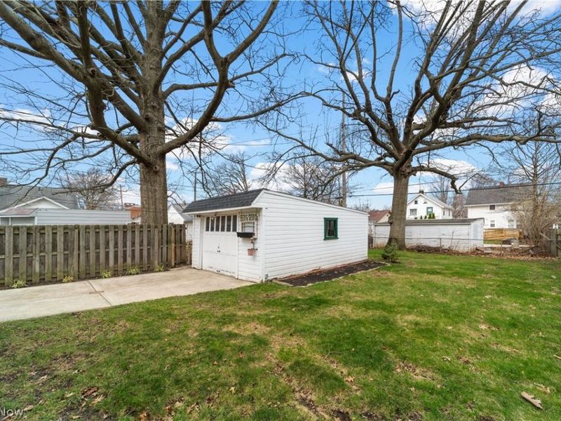 14610 Garfield Avenue, Lakewood, OH 44107 Photo 34