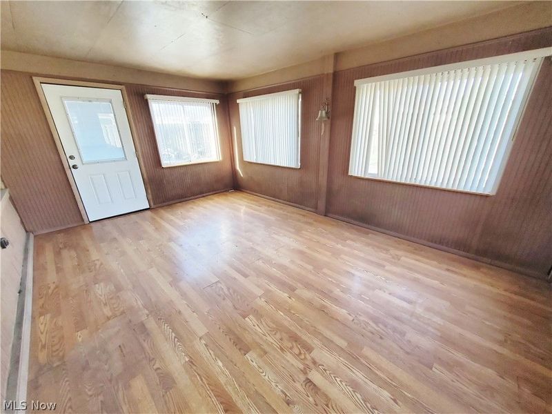 380 Adrian Drive, Berea, OH 44017 Photo 11