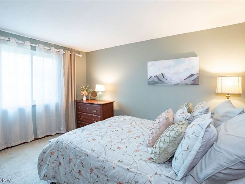 17496 Hampton Place, Strongsville, OH 44136 Photo 35