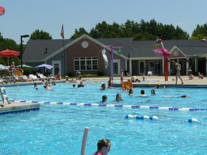 17496 Hampton Place, Strongsville, OH 44136 Photo 48