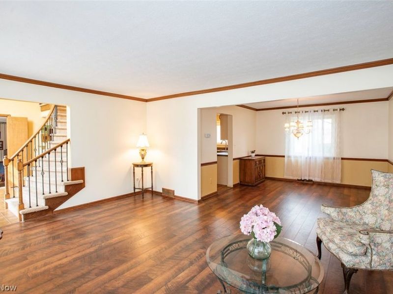 17496 Hampton Place, Strongsville, OH 44136 Photo 8