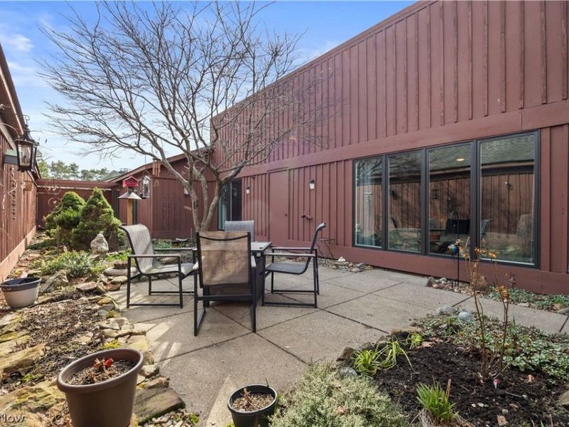 17291 Iyami Court, Strongsville, OH 44136 Photo 31