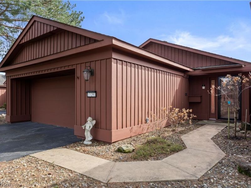 17291 Iyami Court, Strongsville, OH 44136 Photo 36