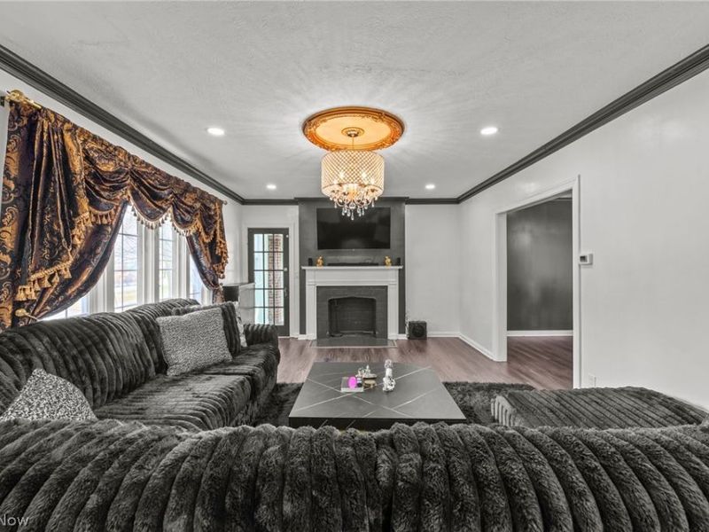 3364 Euclid Heights Boulevard, Cleveland Heights, OH 44118 Photo 5