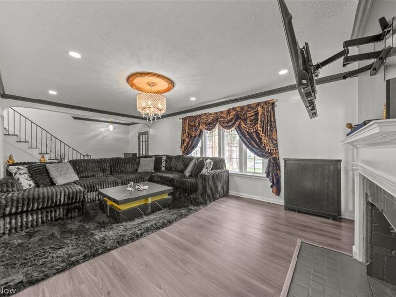 3364 Euclid Heights Boulevard, Cleveland Heights, OH 44118 Photo 8