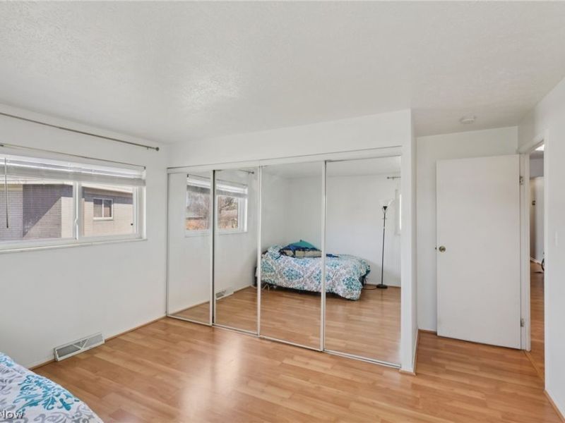 1402 Golden Gate Boulevard, Unit G206, Mayfield Heights, OH 44124 Photo 24