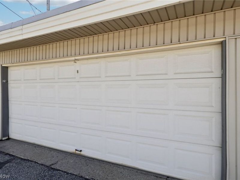 1402 Golden Gate Boulevard, Unit G206, Mayfield Heights, OH 44124 Photo 38