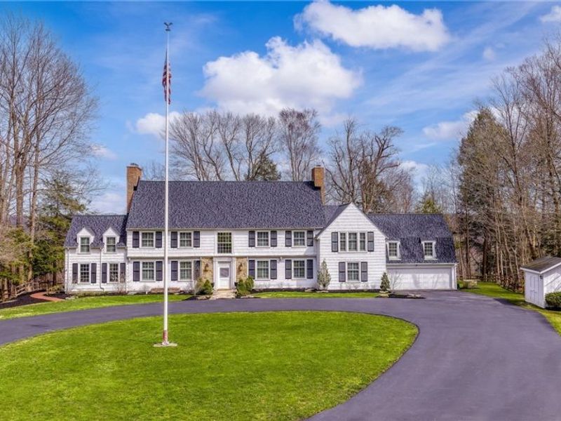 1219 W Hill Drive, Gates Mills, OH 44040 Photo 3