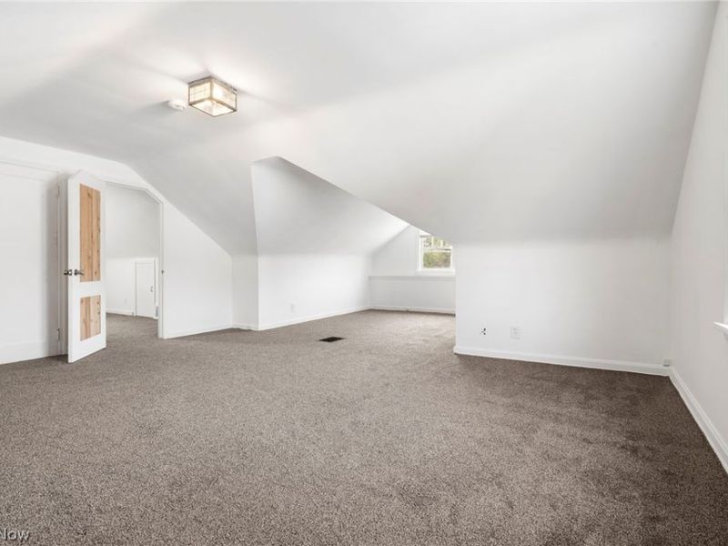 229 Everhard Road SW, North Canton, OH 44709 Photo 17