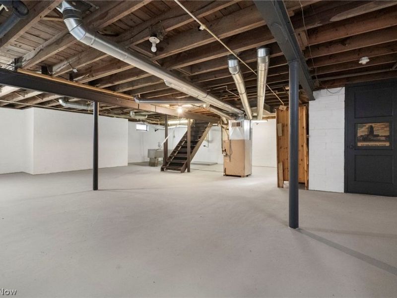 229 Everhard Road SW, North Canton, OH 44709 Photo 20