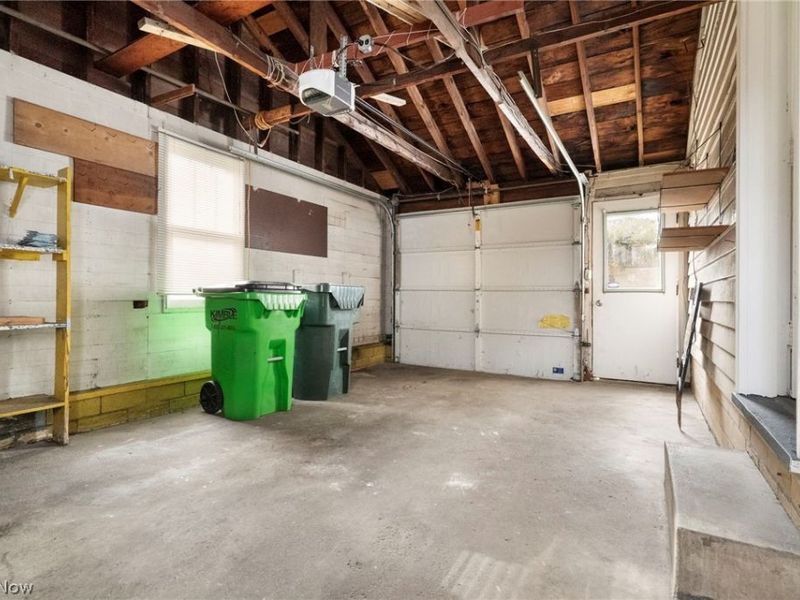 229 Everhard Road SW, North Canton, OH 44709 Photo 22