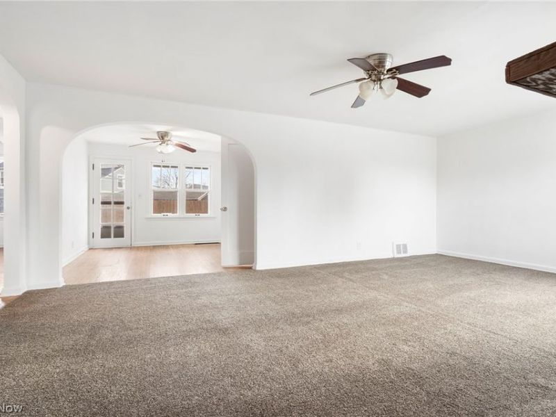 229 Everhard Road SW, North Canton, OH 44709 Photo 5