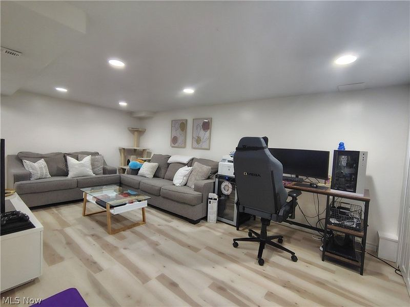 431 Orlando Avenue, Akron, OH 44320 Photo 22