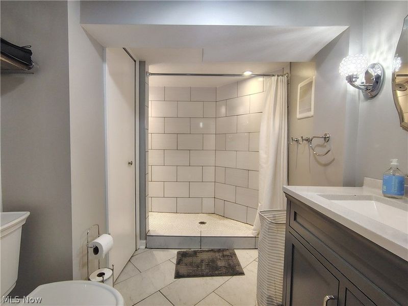 431 Orlando Avenue, Akron, OH 44320 Photo 23