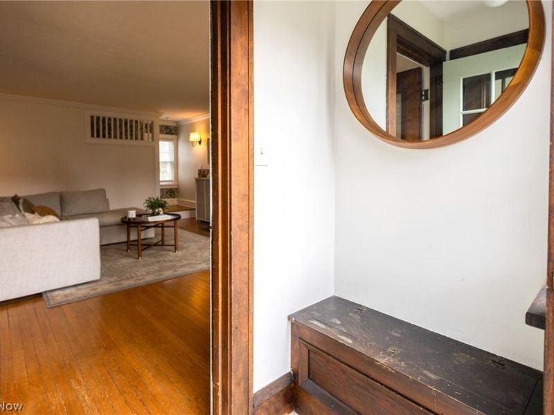 3369 Avalon Road, Shaker Heights, OH 44120 Photo 3