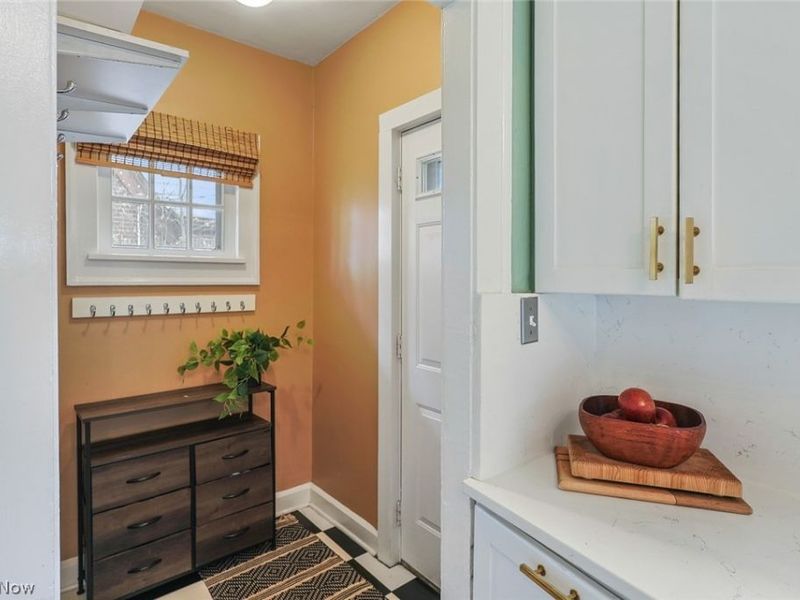 3184 Chadbourne Road, Shaker Heights, OH 44120 Photo 15