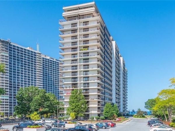 12550 Lake Avenue, Unit 503, Lakewood, OH 44107