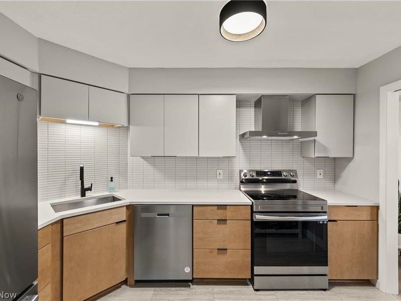 12550 Lake Avenue, Unit 503, Lakewood, OH 44107 Photo 21