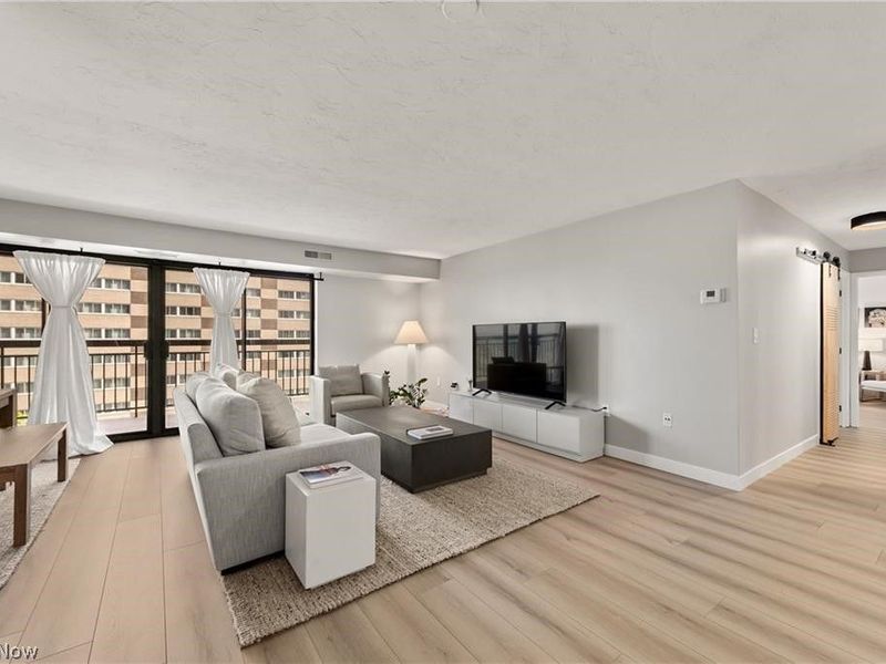 12550 Lake Avenue, Unit 503, Lakewood, OH 44107 Photo 22