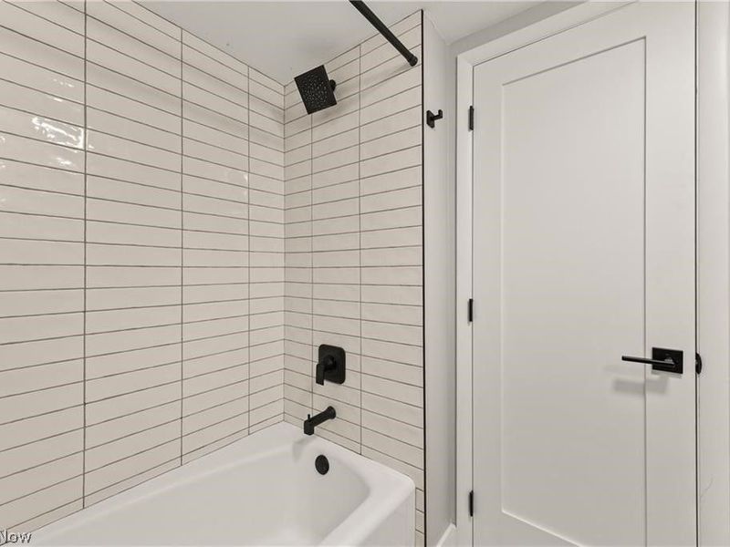 12550 Lake Avenue, Unit 503, Lakewood, OH 44107 Photo 25