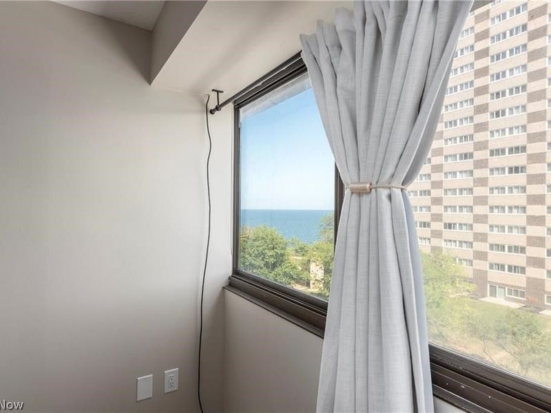 12550 Lake Avenue, Unit 503, Lakewood, OH 44107 Photo 27