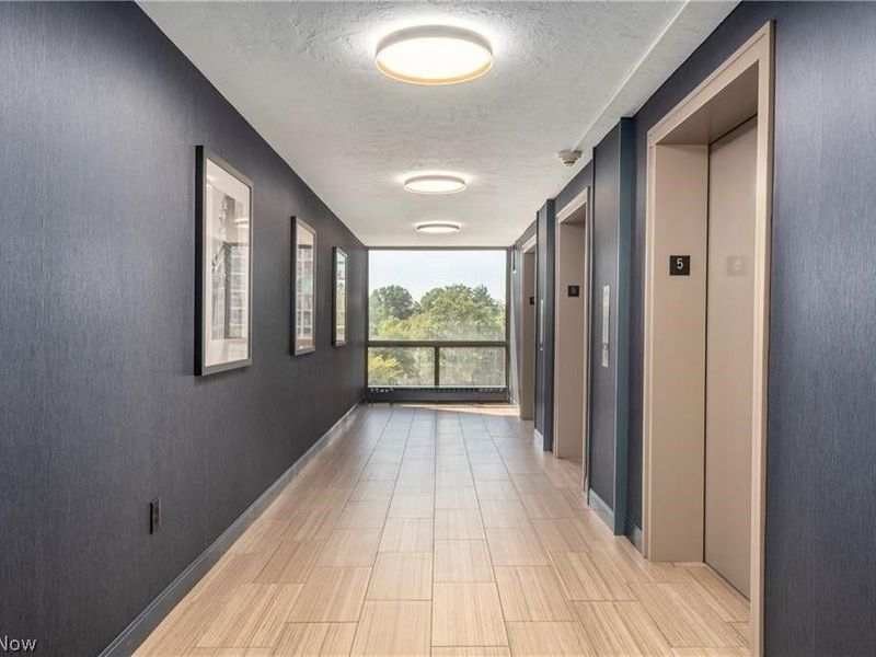 12550 Lake Avenue, Unit 503, Lakewood, OH 44107 Photo 37