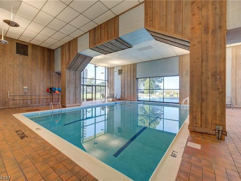 12550 Lake Avenue, Unit 503, Lakewood, OH 44107 Photo 38