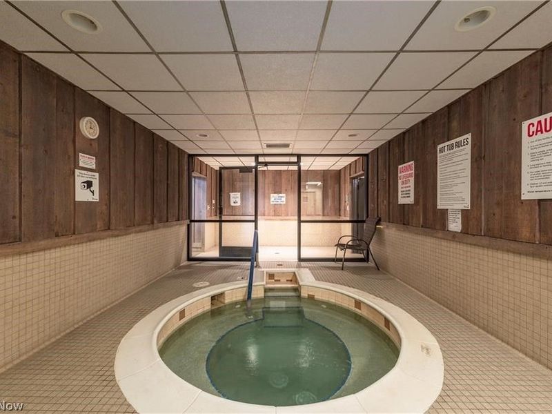 12550 Lake Avenue, Unit 503, Lakewood, OH 44107 Photo 44