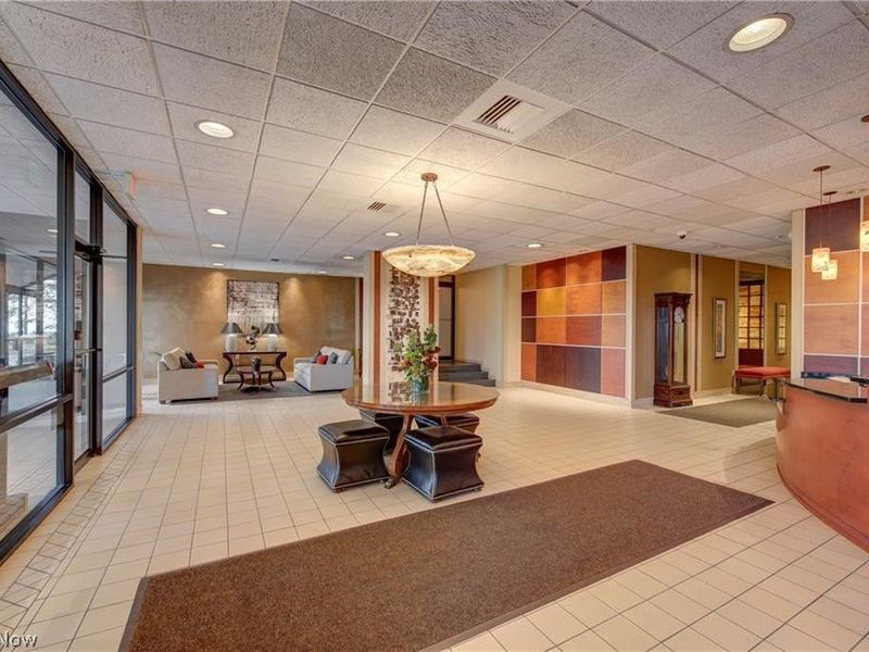 12550 Lake Avenue, Unit 503, Lakewood, OH 44107 Photo 48