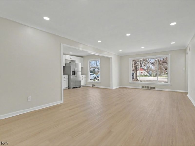 5967 Fitch Road, North Olmsted, OH 44070 Photo 11