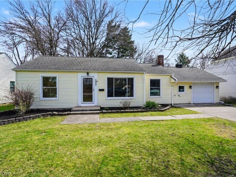 5967 Fitch Road, North Olmsted, OH 44070 Photo 2