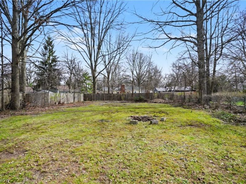 5967 Fitch Road, North Olmsted, OH 44070 Photo 27