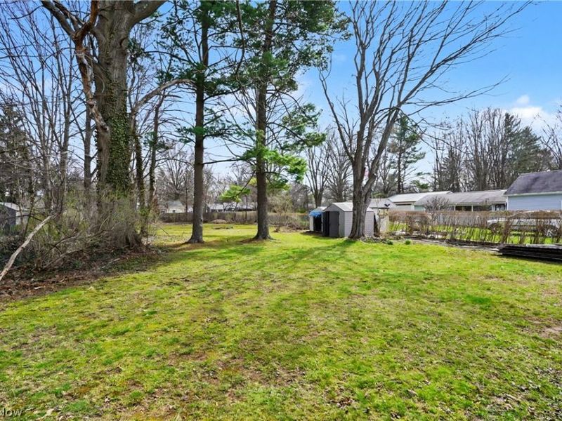 5967 Fitch Road, North Olmsted, OH 44070 Photo 28