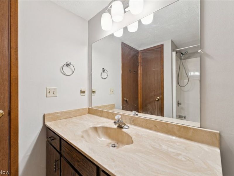 141 Kimrose Lane, Broadview Heights, OH 44147 Photo 17