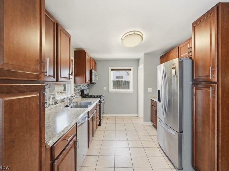 73 Lowrie Boulevard, Northfield Village, OH 44067 Photo 20