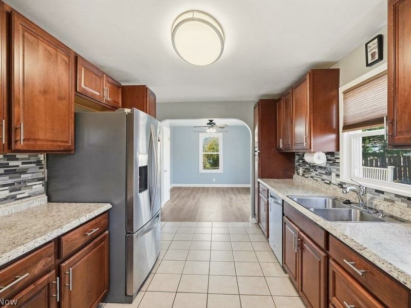 73 Lowrie Boulevard, Northfield Village, OH 44067 Photo 25