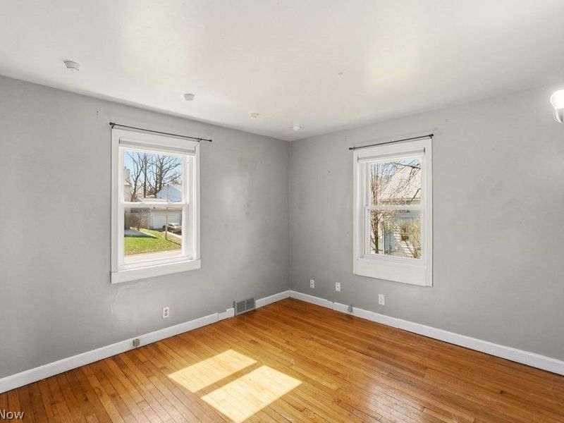 73 Lowrie Boulevard, Northfield Village, OH 44067 Photo 31