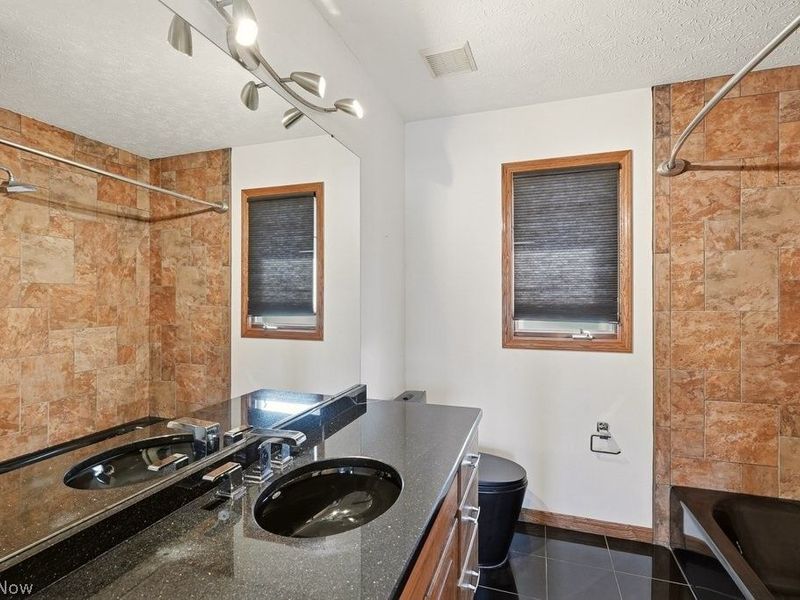 8981 Cypress Circle, North Royalton, OH 44133 Photo 36