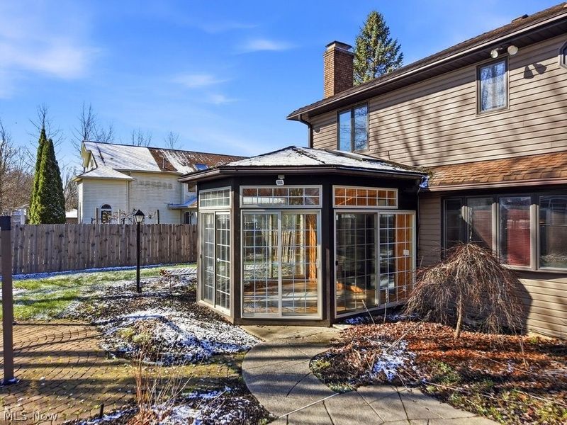 8981 Cypress Circle, North Royalton, OH 44133 Photo 5