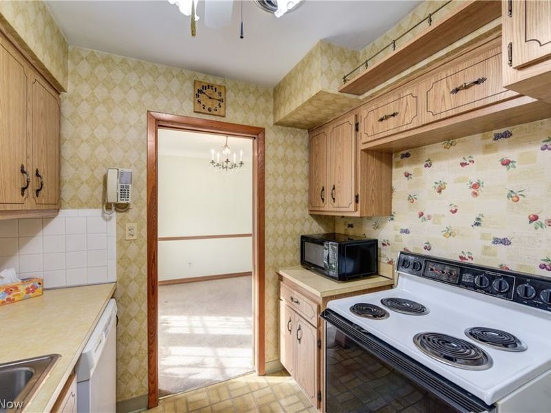 1405 Marview Drive, Westlake, OH 44145 Photo 13