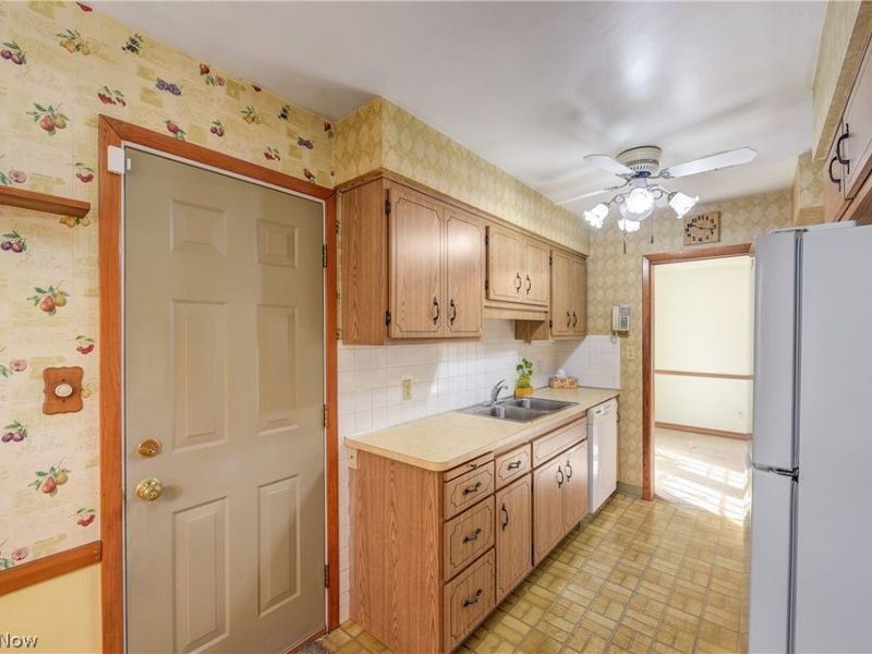 1405 Marview Drive, Westlake, OH 44145 Photo 16