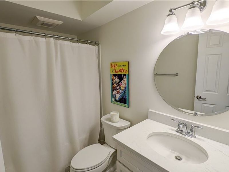 2188 N Carriage Lane, Unit 7, Port Clinton, OH 43452 Photo 16