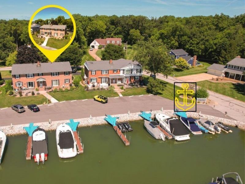 2188 N Carriage Lane, Unit 7, Port Clinton, OH 43452 Photo 2