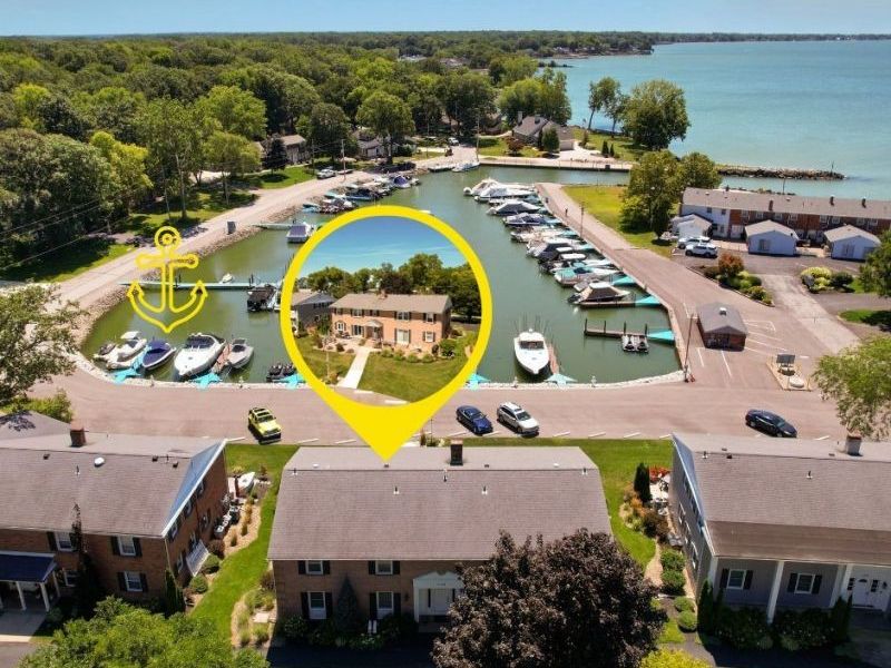 2188 N Carriage Lane, Unit 7, Port Clinton, OH 43452 Photo 3