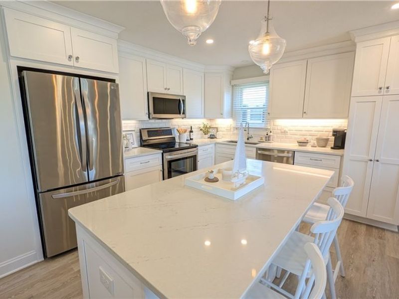 2188 N Carriage Lane, Unit 7, Port Clinton, OH 43452 Photo 9