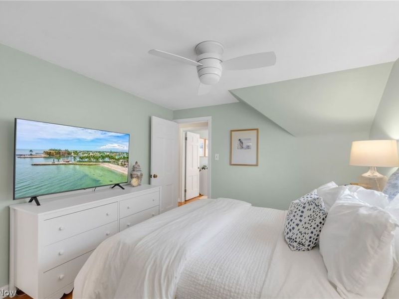 392 Cornwall Road, Rocky River, OH 44116 Photo 22