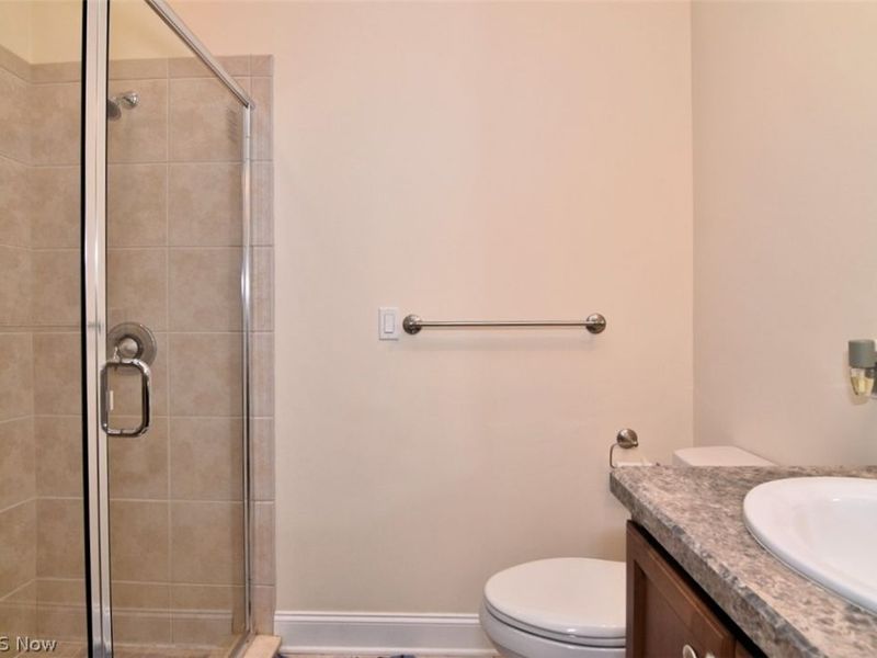 16800 Van Aken Boulevard, Unit 413, Shaker Heights, OH 44120 Photo 24